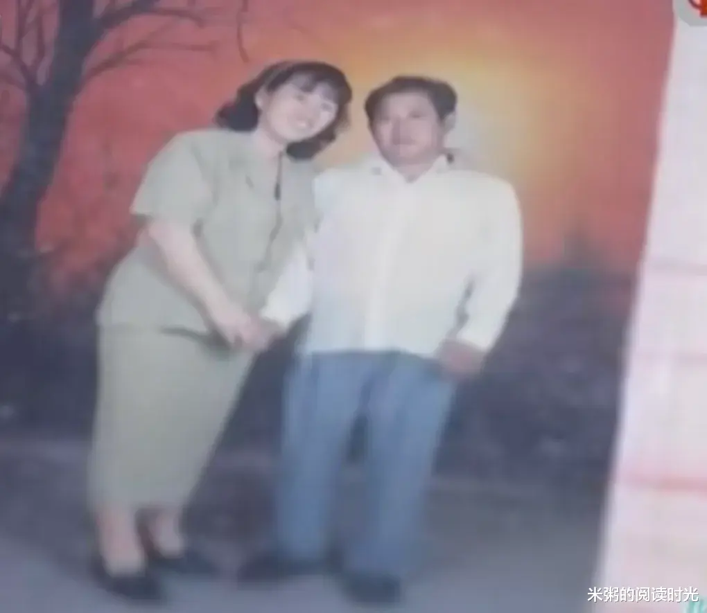 米粥的阅读时光 儿子用终身不娶威胁母亲与父亲复婚，母亲无奈跪求现任丈夫离婚