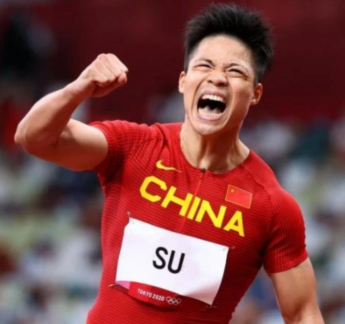 兜妈爱叨叨|奥运赛场上的“隐藏学霸”，读书运动两不误，拿块金牌过暑假