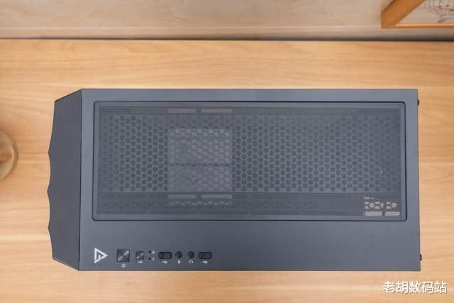 三星|强力散热，超高颜值，安钛克风行者DF700 Flux中塔机箱体验