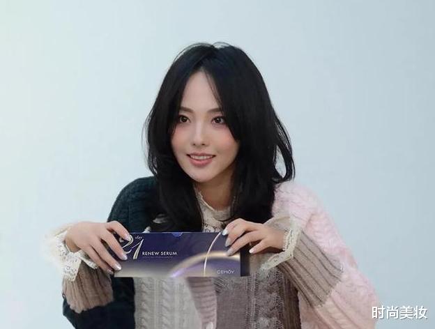 |44岁的马伊琍离婚后拒做“黄脸婆”：护肤和身材才是女人的靠山