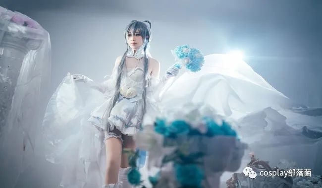 |cos：花嫁洛天依，交换无名指金色的契约