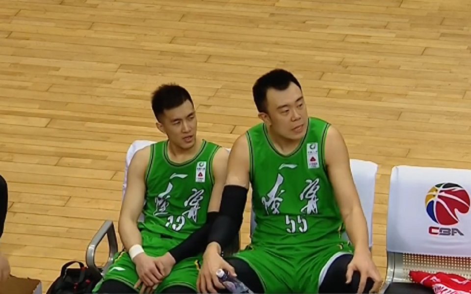 廣東男籃|朱榮振、劉志軒致命2失誤！楊鳴徹底怒了，廣東118-115險(xiǎn)勝遼寧
