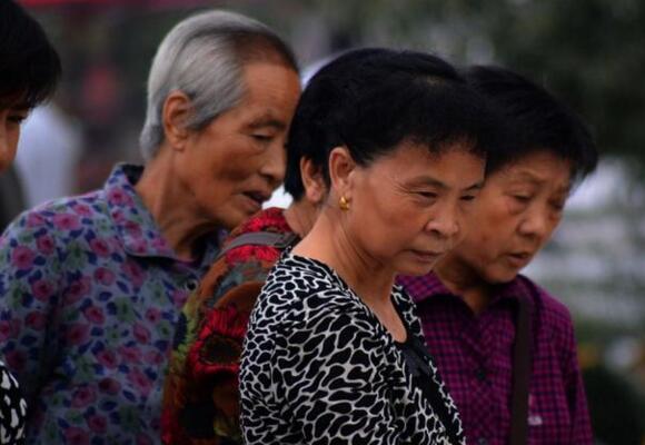 鄉(xiāng)村信息 農(nóng)民：以后還有親戚嗎？