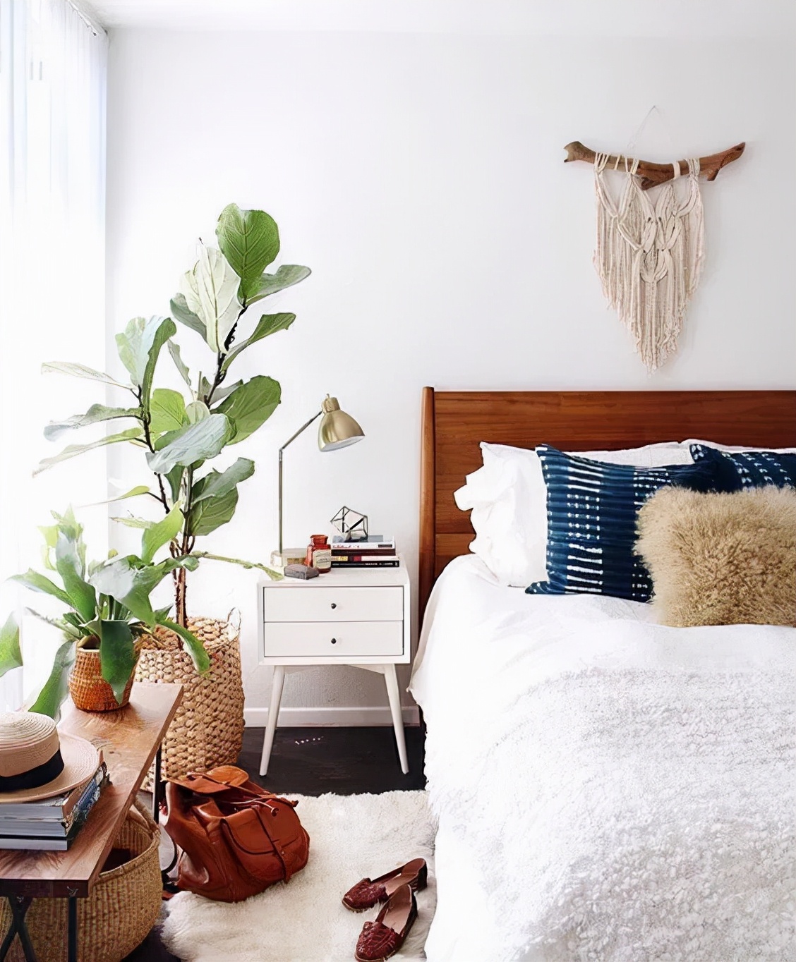 为什么网上看到别人家的卧室那么好看,原来是掌握了这三要素!