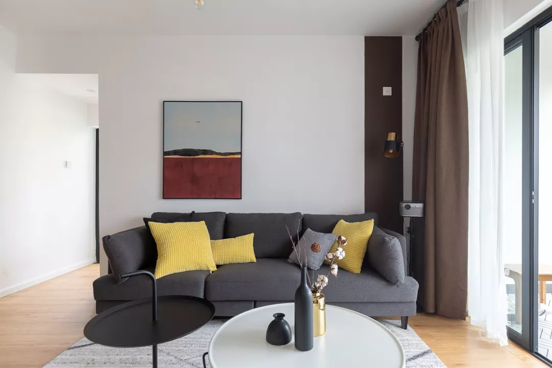 77平简约风格装修设计，开放式餐厨设计，晒到朋友圈却被赞爆了！