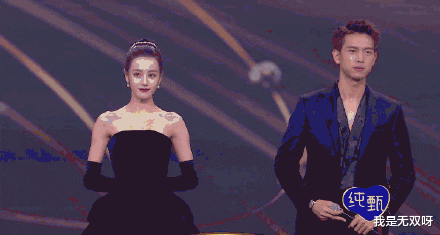 张萌|40岁的张萌拿命换身材,撕开了娱乐圈的遮羞布。