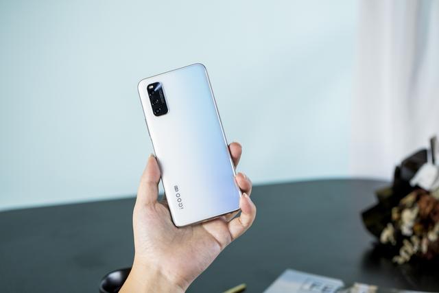 iqoo|国产品牌手机那么多,哪个品牌最好用?客观评价!