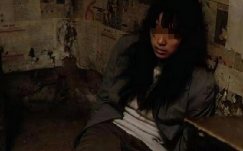 拐卖 17岁女孩被4000元卖给农村老汉,她反手将人贩子卖了,一审判3年