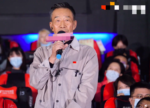 许魏洲|67岁李雪健为儿子电影撑场，吐词不清身体引担忧，父子情令人动容