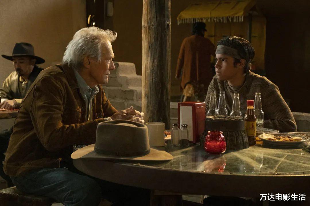 克林特·伊斯特伍德|91岁还在拍片的老男人，活着的传奇