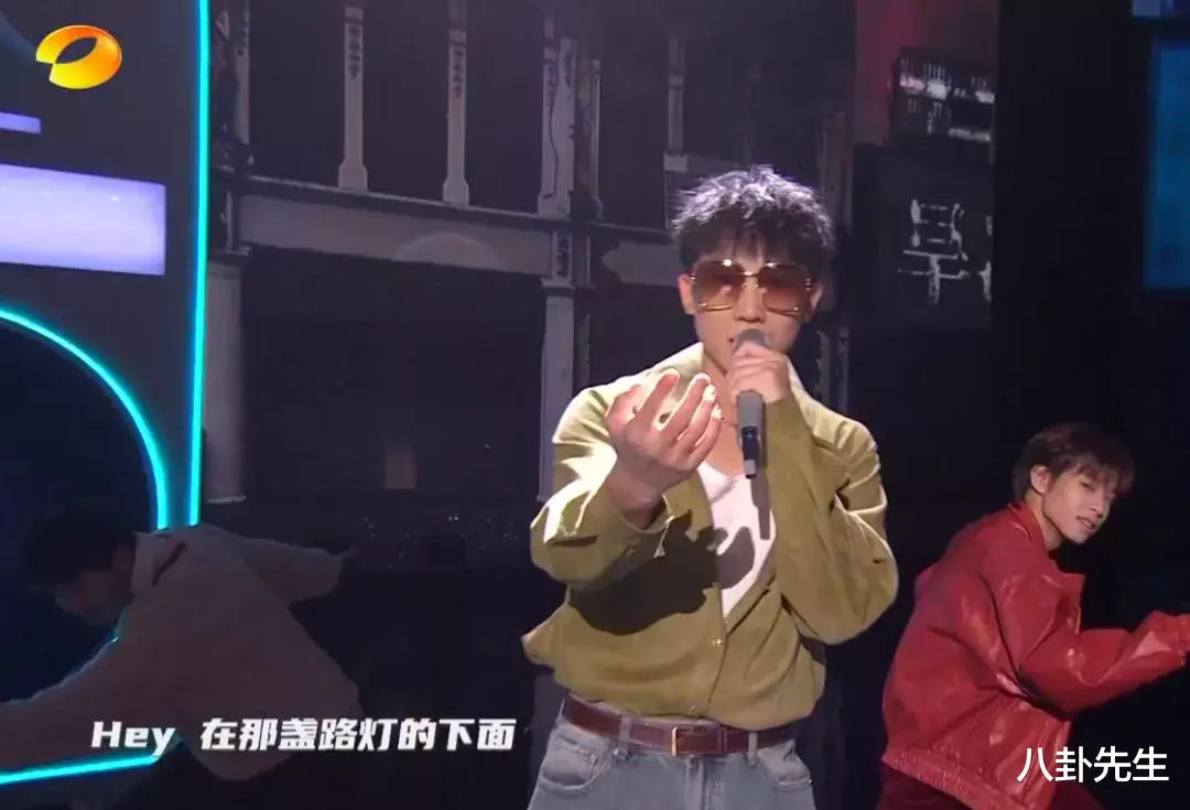 刘诗诗|芒果国庆晚会：何炅汪涵缺席，嘉宾全是“哥哥”和“姐姐”