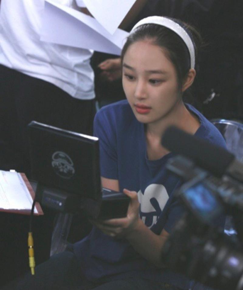 李思江|寻寻觅觅,裴勇俊前女友嫁了男团成员,小12岁的新郎也不错!