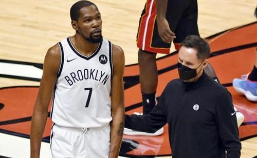 纳什|篮网成NBA冤大头，纳什920万年薪比科尔还多，真要感谢杜兰特