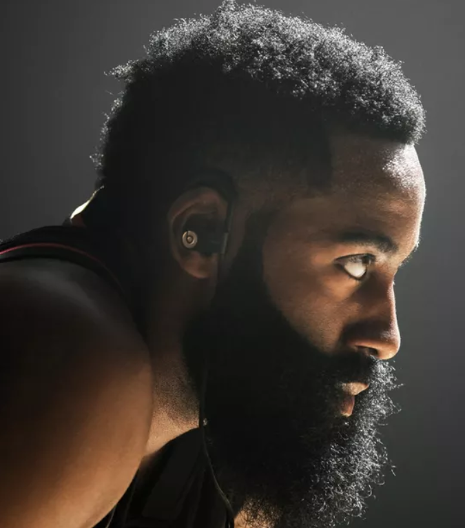 净资产|联盟里谁最有钱？詹姆斯净资产是库里的三倍，戴维斯只有8位数