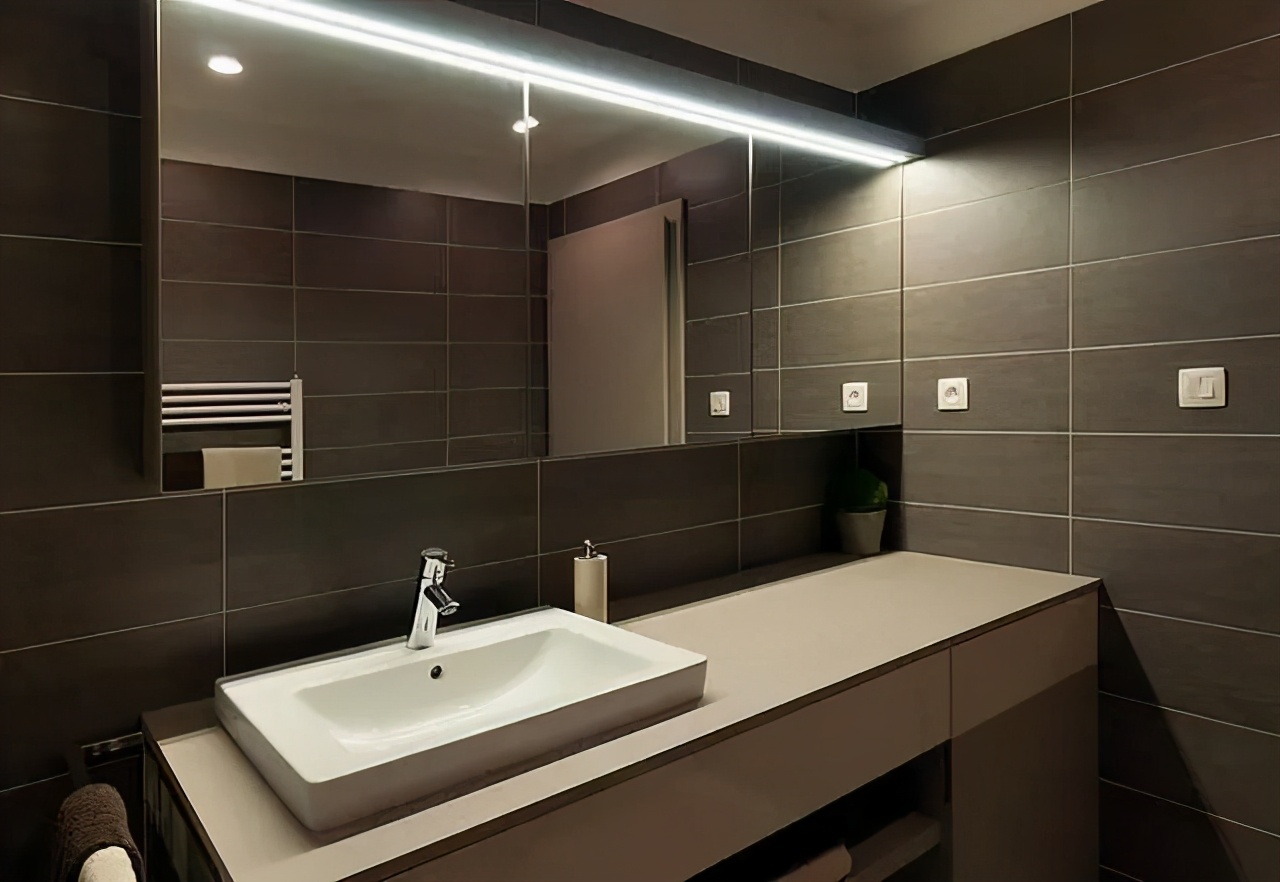 |98㎡公寓房装修,朋友全包只花了8W,没人不夸值的