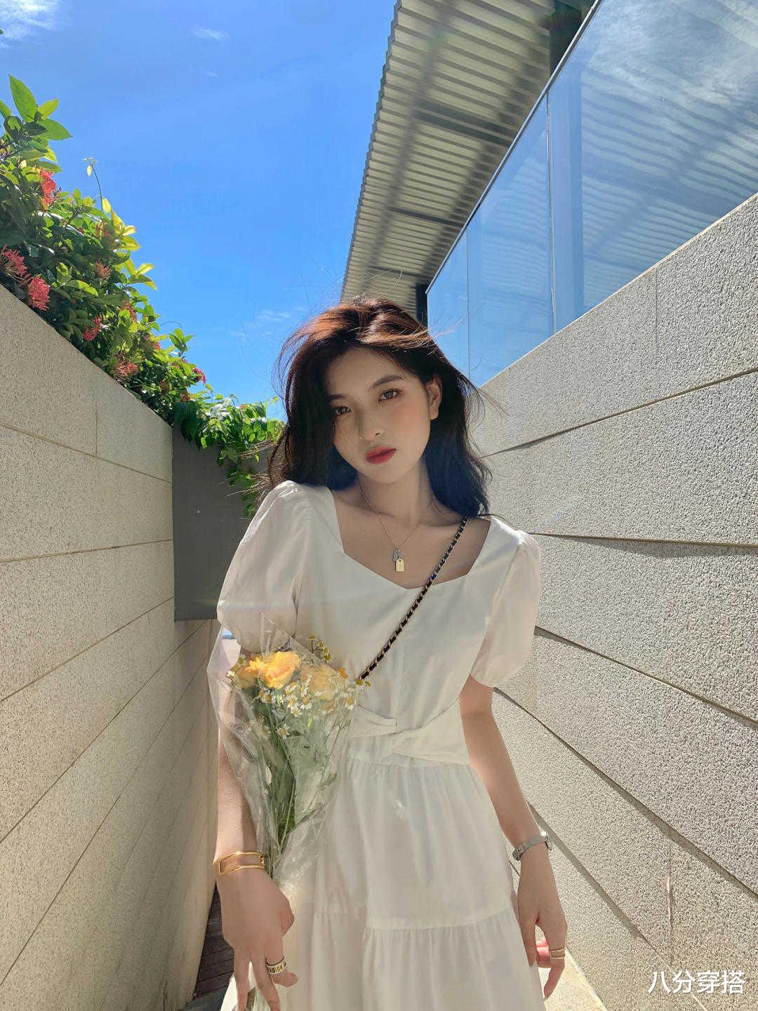 八分穿搭|秋天的裙子要怎么选?看看这些小技巧,让你气质翻倍又优雅温柔