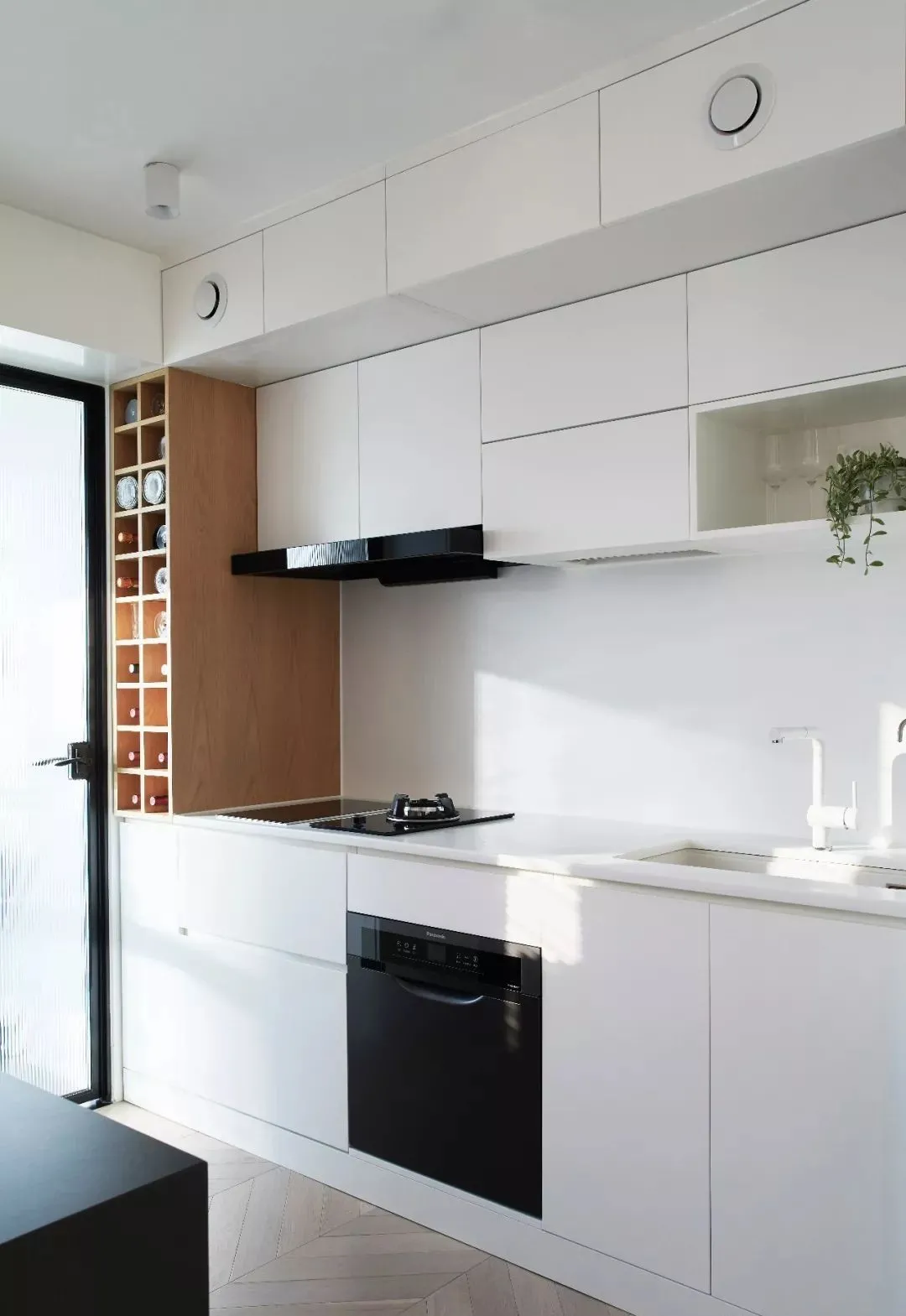 老年小妙招|爆改50㎡老破小,简约不简单,颜值、收纳、实用性秒翻3倍