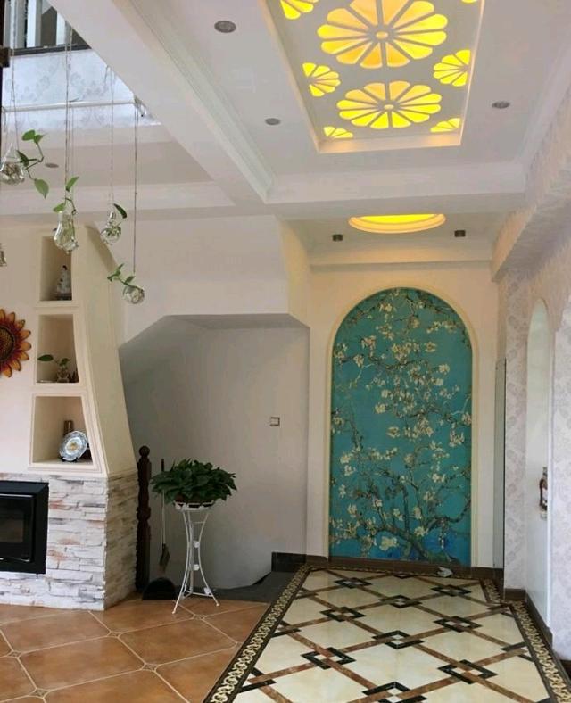 花两年时间装修好小别墅,占地600平花了200多万,院子我很喜欢