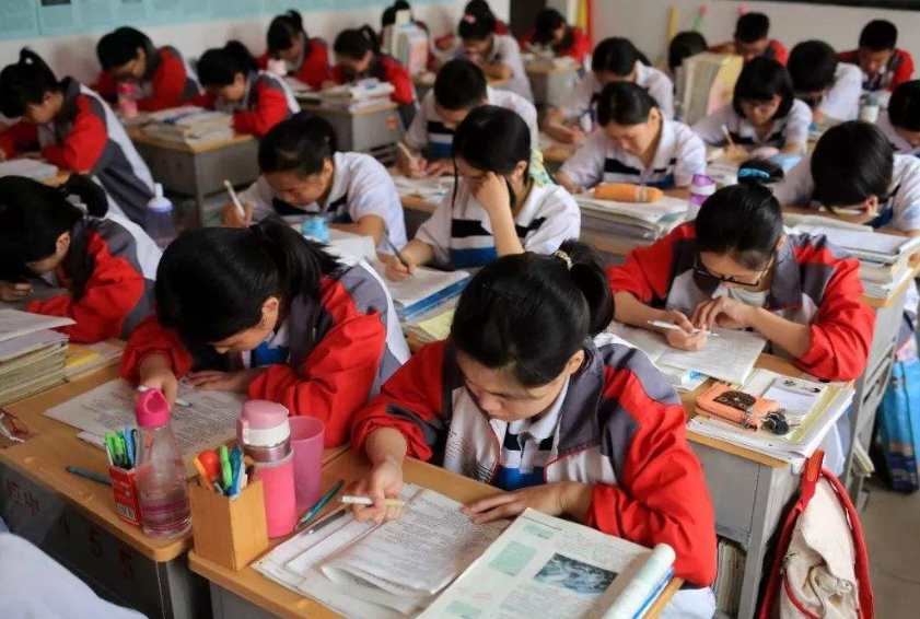 大学|这5类学生无需参加高考，可直接“保送”大学，网友：比高考难