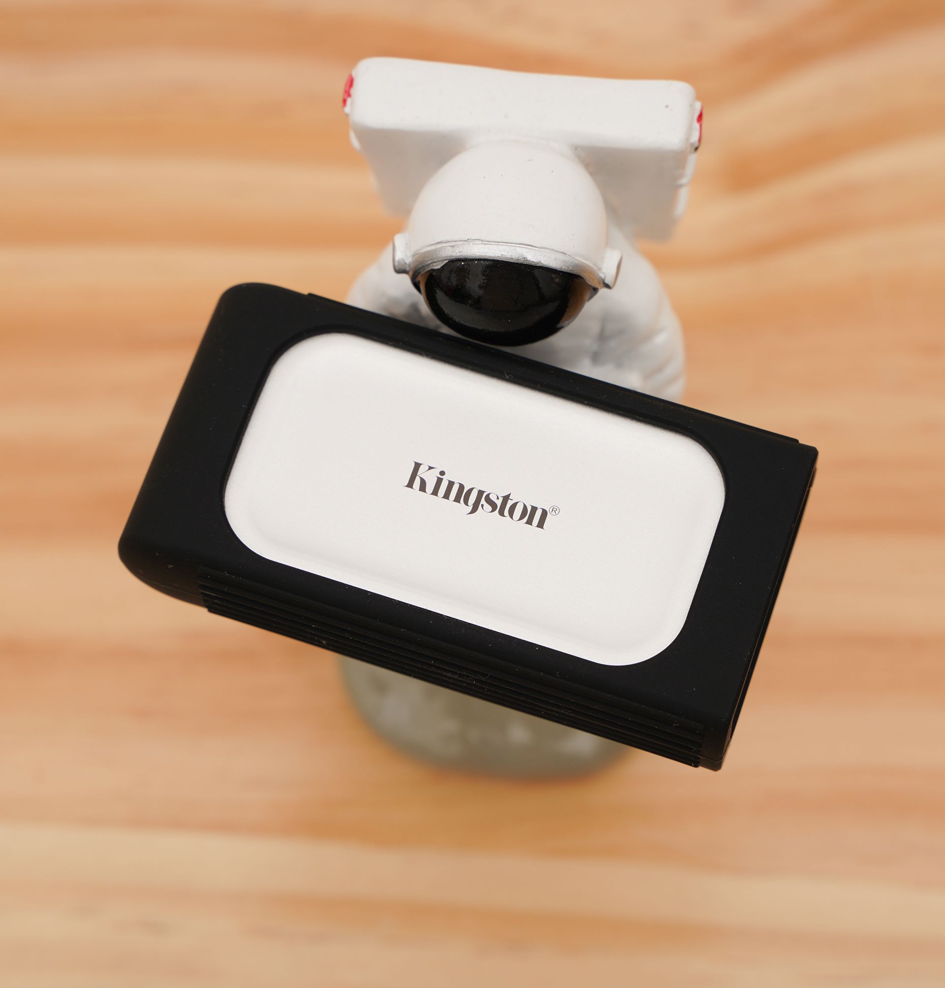 金士顿|既高速又小巧 金士顿 XS2000 移动固态硬盘开箱