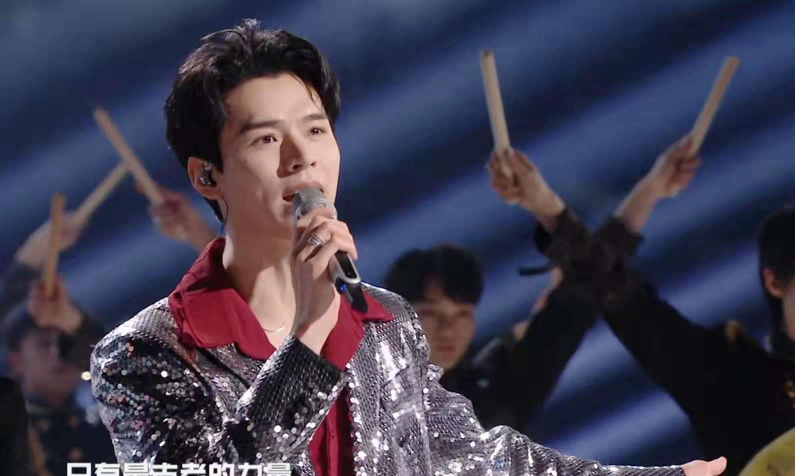 跨年晚会|湖南跨年晚会实力派歌手稳，流量歌手尬，2个环节让人感动落泪