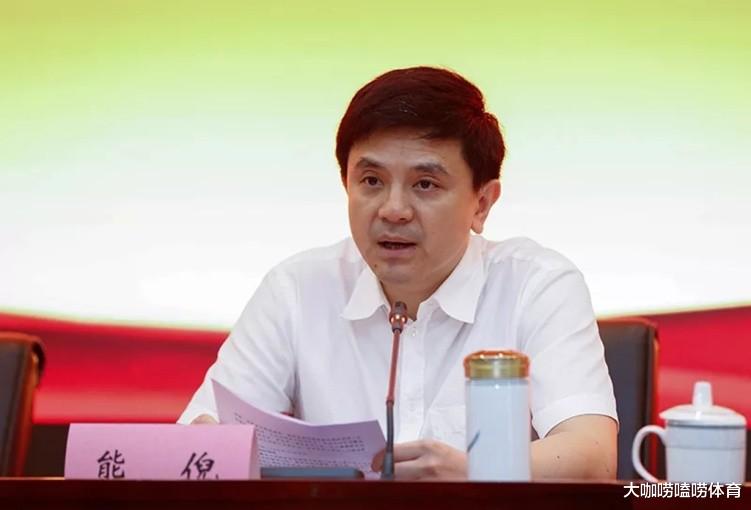 熊倪|官宣！1米66跳水王子又升官了，官至正廳級領導，愛情事業(yè)雙豐收