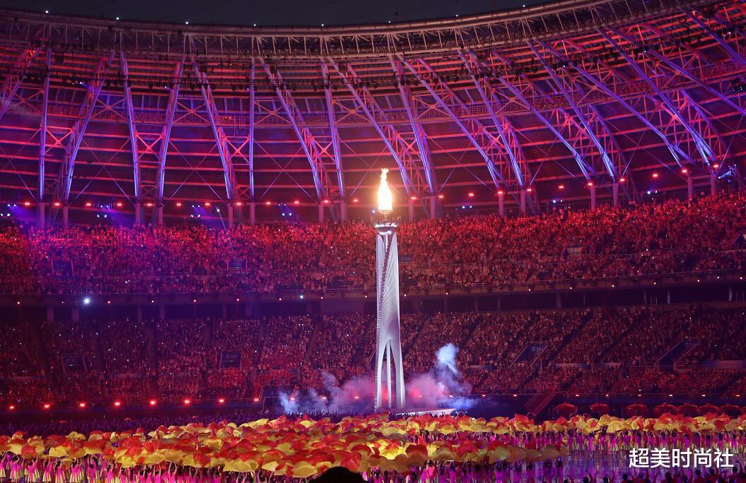 超美时尚社|全运会开幕服饰获好评,表演服古韵十足,广东入场服装被赞最时尚