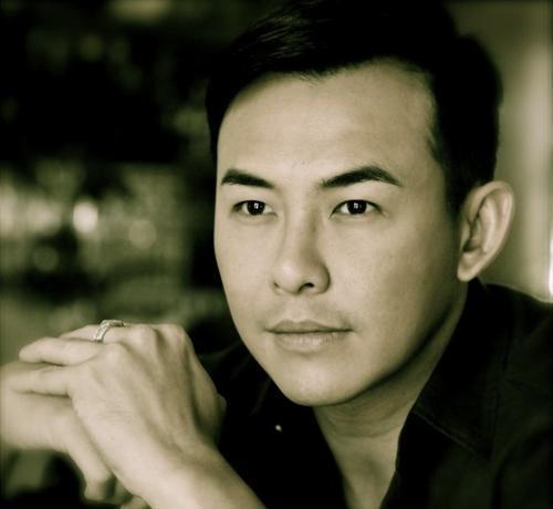 胡歌|《仙剑》16年，月如嫁富豪，紫萱开启傻白甜，他却毁容无缘主角