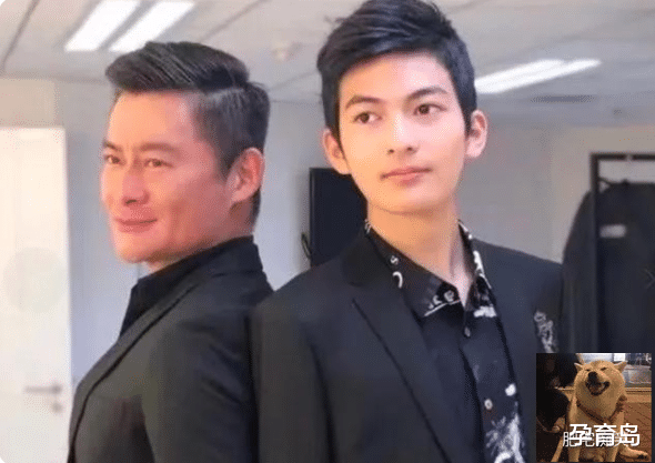 景岗山|景岗山19岁高颜值儿子曝光,混血感十足,身高185大长腿让人羡慕