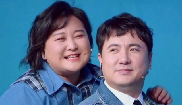 贾玲|贾玲结婚了吗？被曝隐婚多年，绯闻男友成她背后的男人