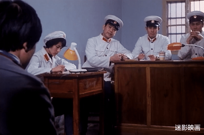 电影|36年前的功夫片，轰动一时的峨眉飞盗，当年引发争议，如今成经典