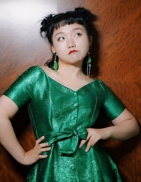 明星|逆袭成明星的8位网红，个顶个厉害，7位都在演戏，唯独她火到韩国