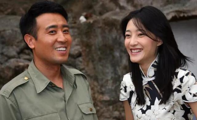 明星素颜|于和伟妻子，支持老公资助8个哥哥姐姐，恩爱30年生一女