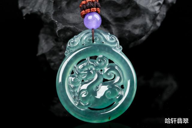 翡翠|玉雕师喜欢雕刻的瑞兽之——翡翠麒麟