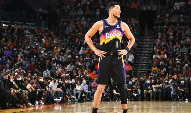 英超|116-107！波特关键7分杀死比赛，库里33+6！勇士射日重登联盟第一