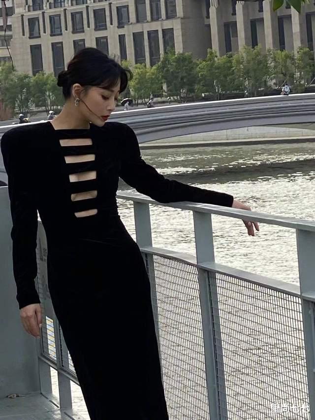 关晓彤|上影节红毯，殷桃高调秀性感，张子枫水桶腰抢镜，关晓彤又失手