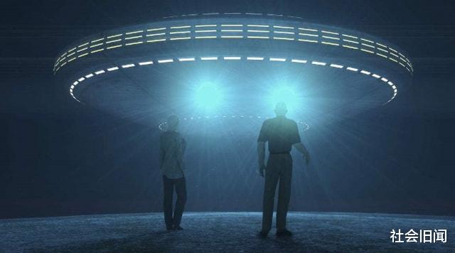 外星人与人类签订5个协议?1954年艾克神秘消失,是去跟外星人见面?