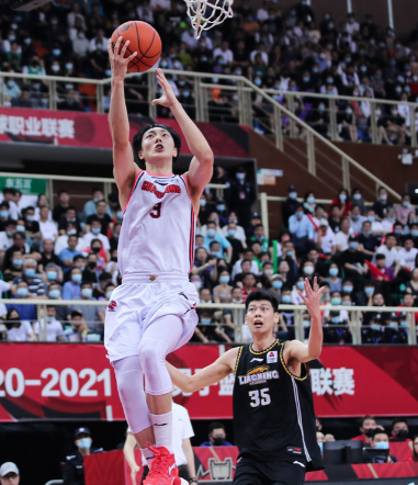 索尼·威姆斯|29+10+8！威姆斯一人打爆辽宁双外援，上丢空篮绝杀后加时赛轰7分完美救赎