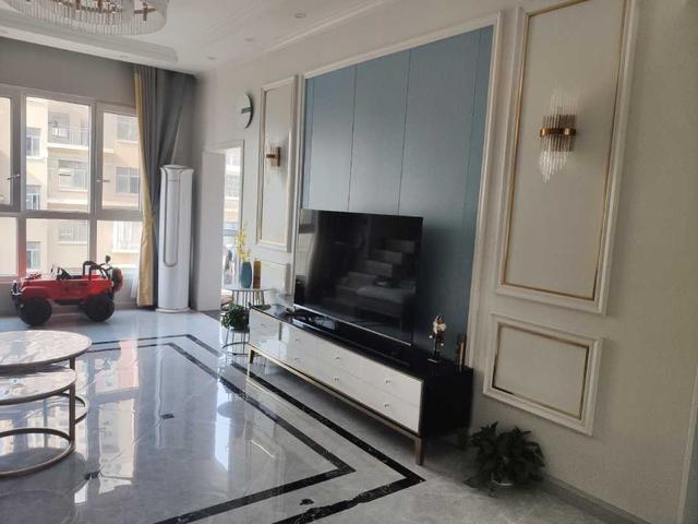 130平米复式房超宽敞,刚入住忍不住晒晒图,简约装修温馨大气