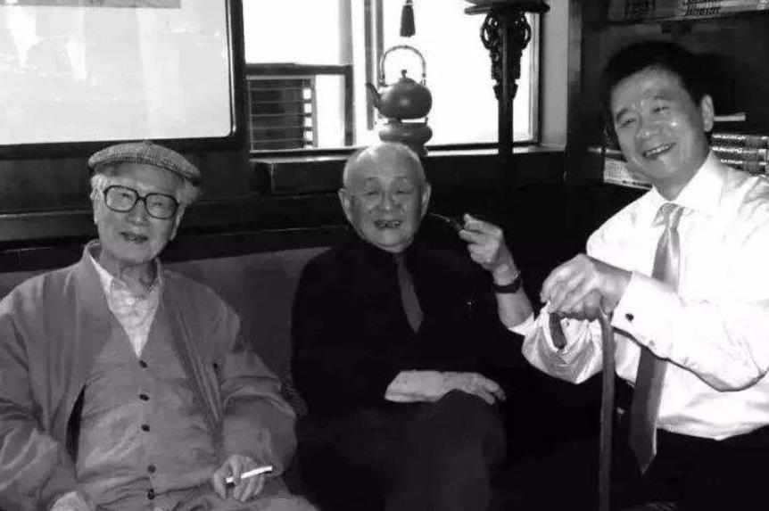 字画|80年代许化迟斥资20万，买下齐白石等名家9000幅画，现值多少钱？