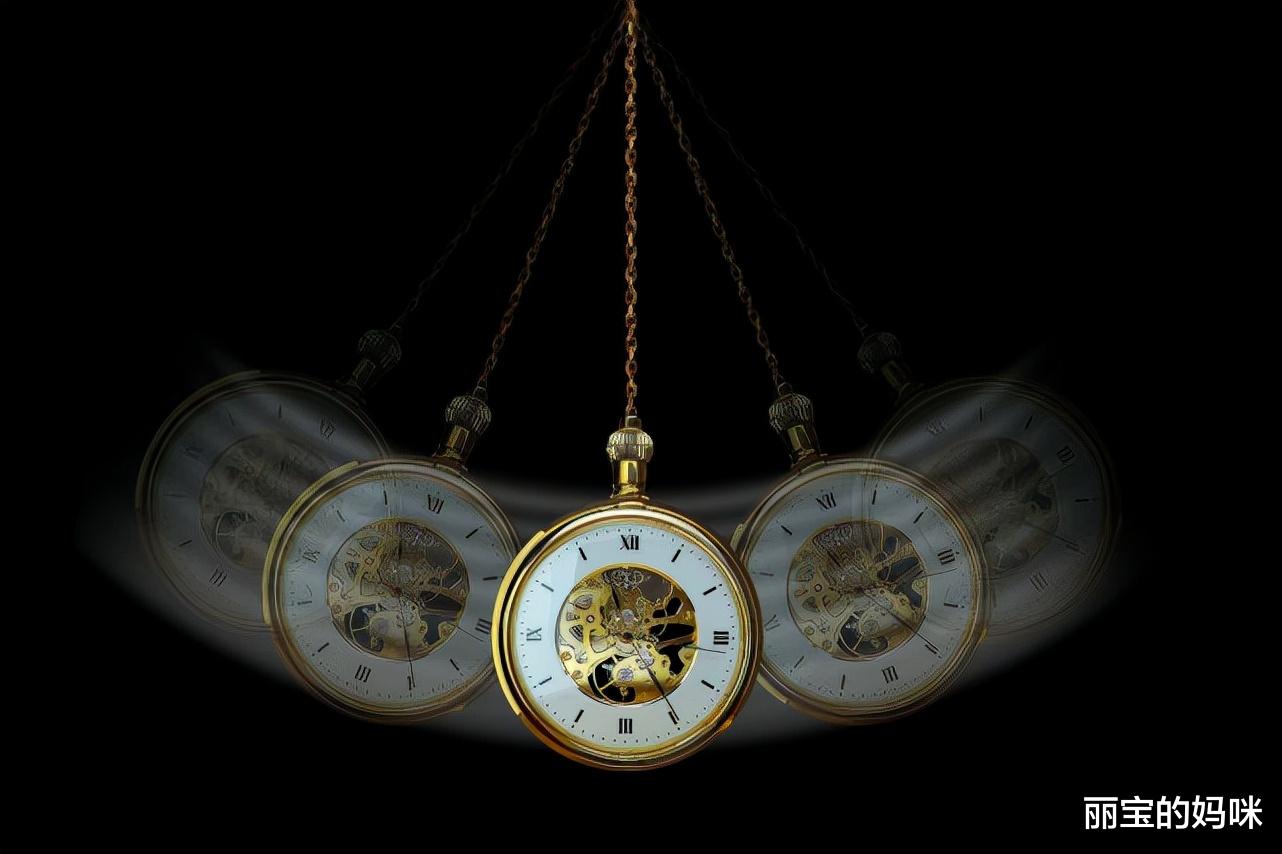 丽宝的妈咪|大学导员直言：有4类专业就业要求高，不考研未来工作发展没优势