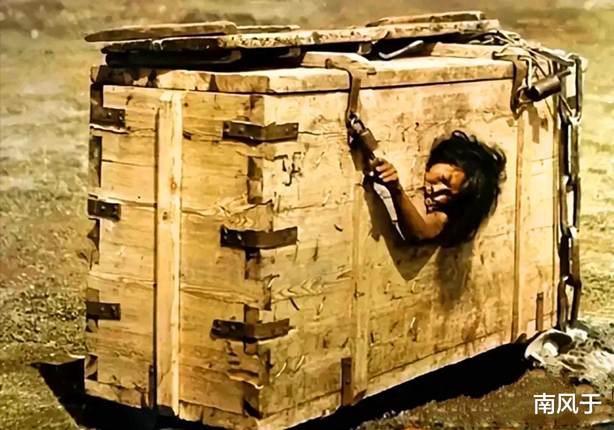 老照片|彩色老照片!吸大烟的日本艺伎,图9让女犯生不如死