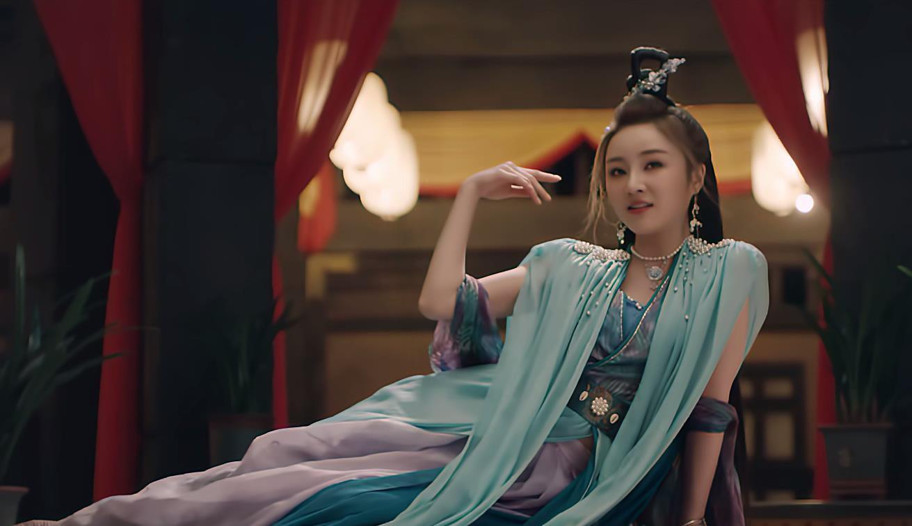 神龟岛|上映2天飙至全网热度第一！这部“三无”网大凭啥这么“豪横”？