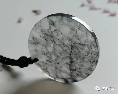 翡翠|黑翡--水墨画般的翡翠