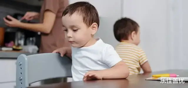 乐佳善优|0-6岁期间，这10种迹象，预示着宝宝很聪明