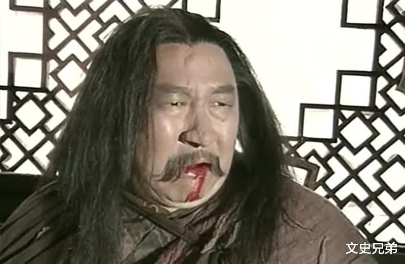 火龙|倚天中史火龙是什么角色，为何和成昆五五开