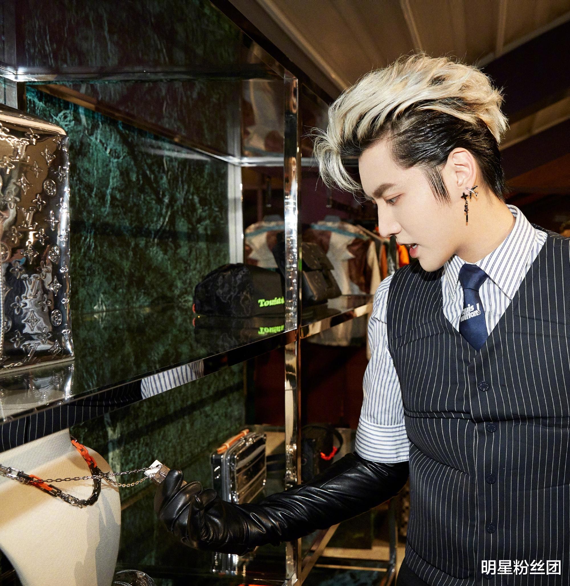 吴亦凡|吴亦凡工作室招法务，连lv也与吴亦凡终止合作，他要赔多少钱？