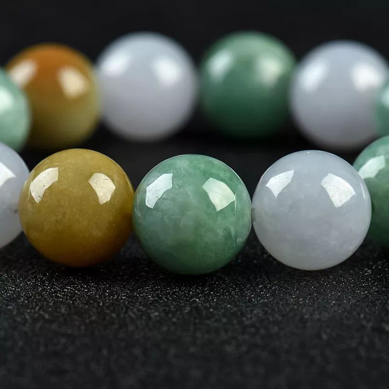 翡翠手串|为什么翡翠手串一定要是18颗？