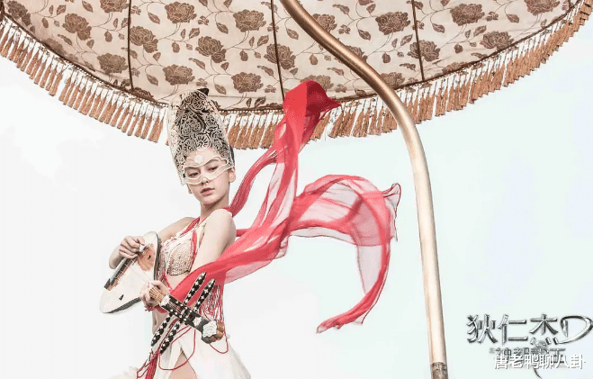 周冬雨|《千古玦尘》豆瓣4.9分,周冬雨想和杨颖争高下?