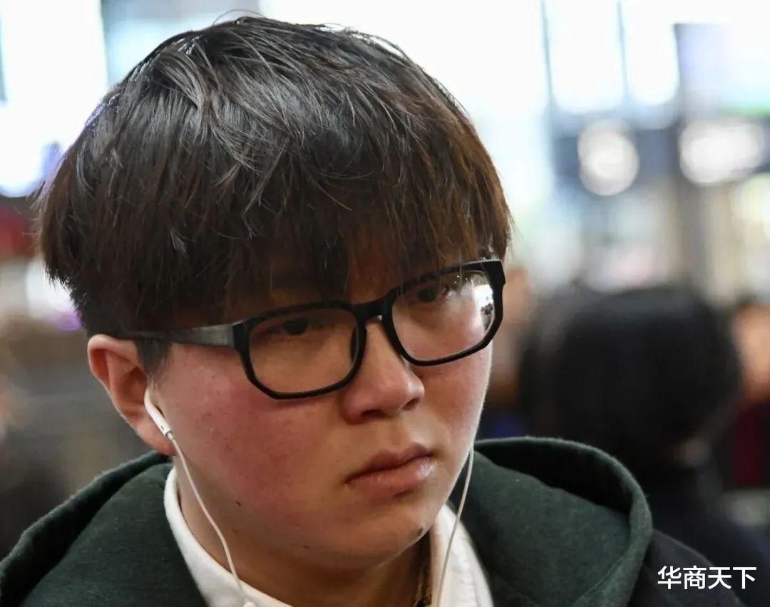 毛不易|毛不易，确实不易，竟让资本低下头选择了才华